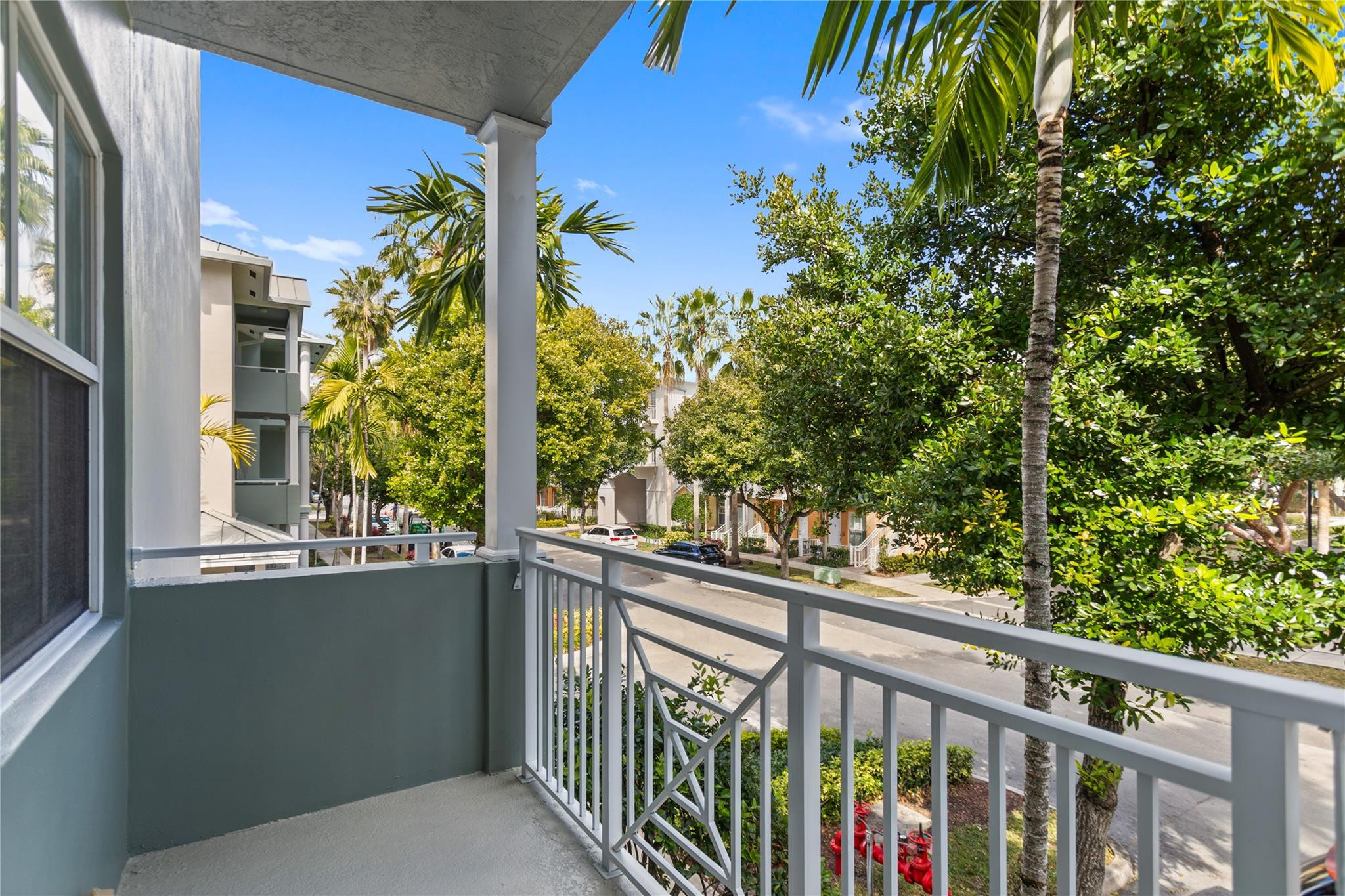 403 SW 13th Terrace 403