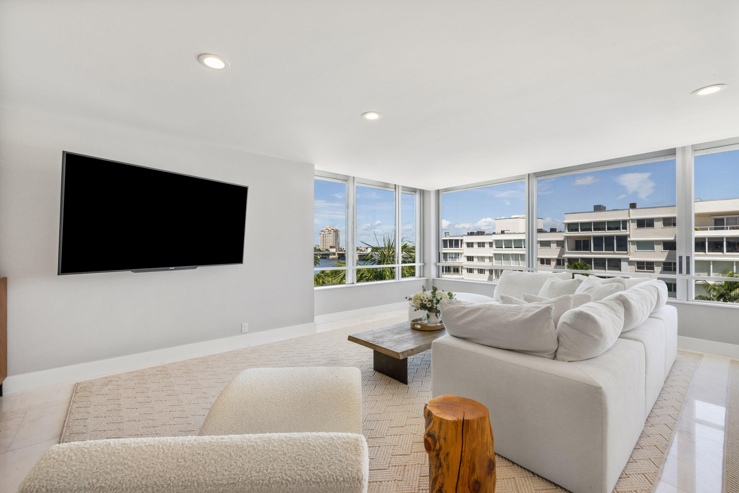 PALM BEACH TOWERS CONDO - Residential