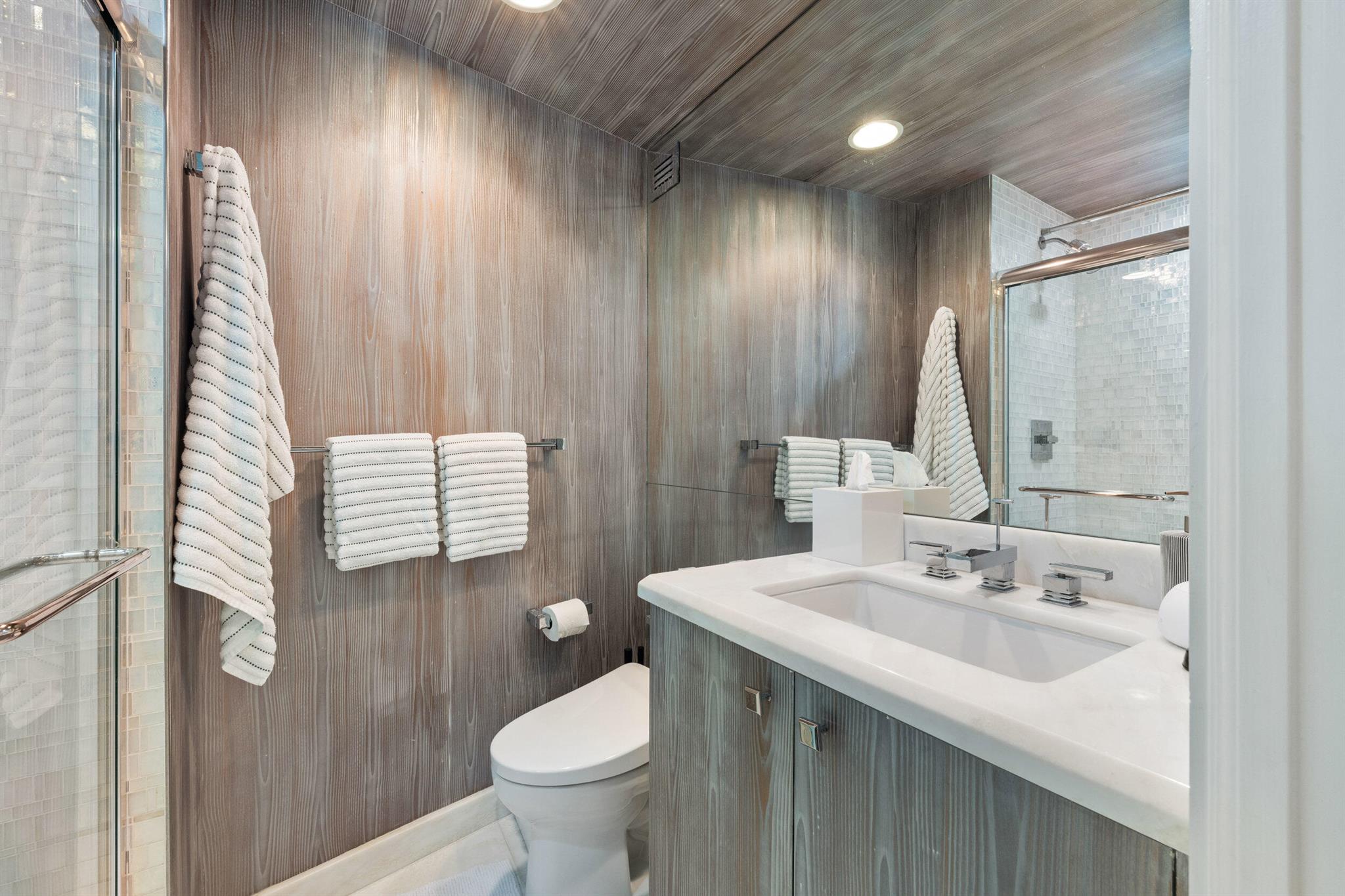 PALM BEACH TOWERS CONDO - Residential
