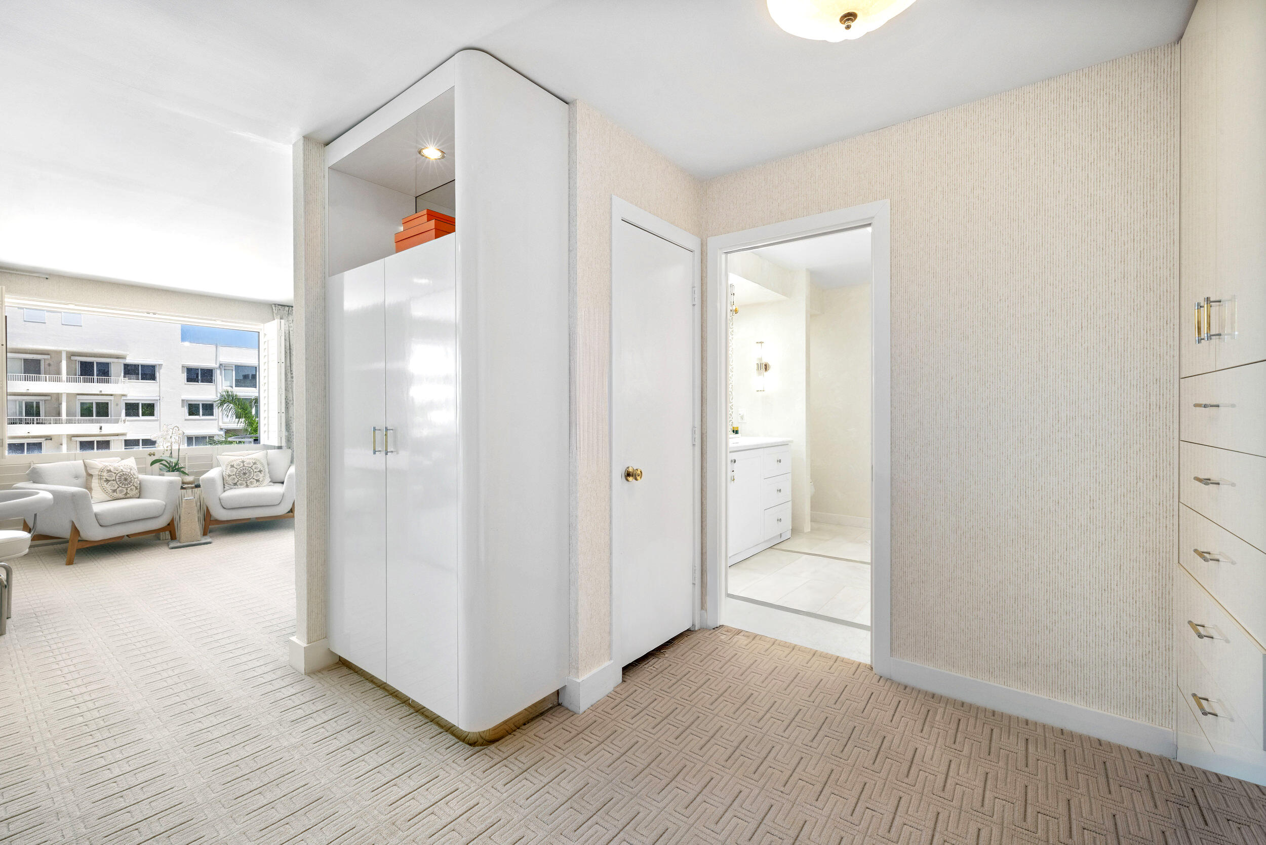 PALM BEACH TOWERS CONDO - Residential