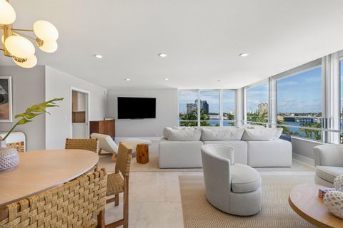 44 Cocoanut Row 510/511 B Palm Beach FL 33480