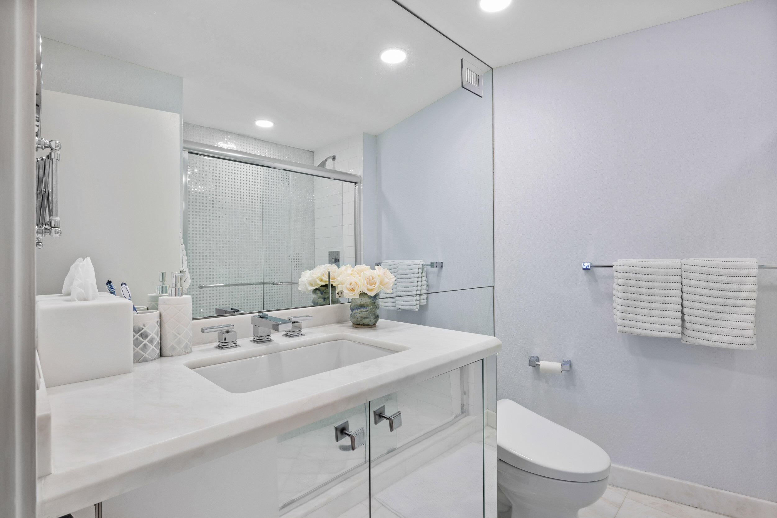 PALM BEACH TOWERS CONDO - Residential