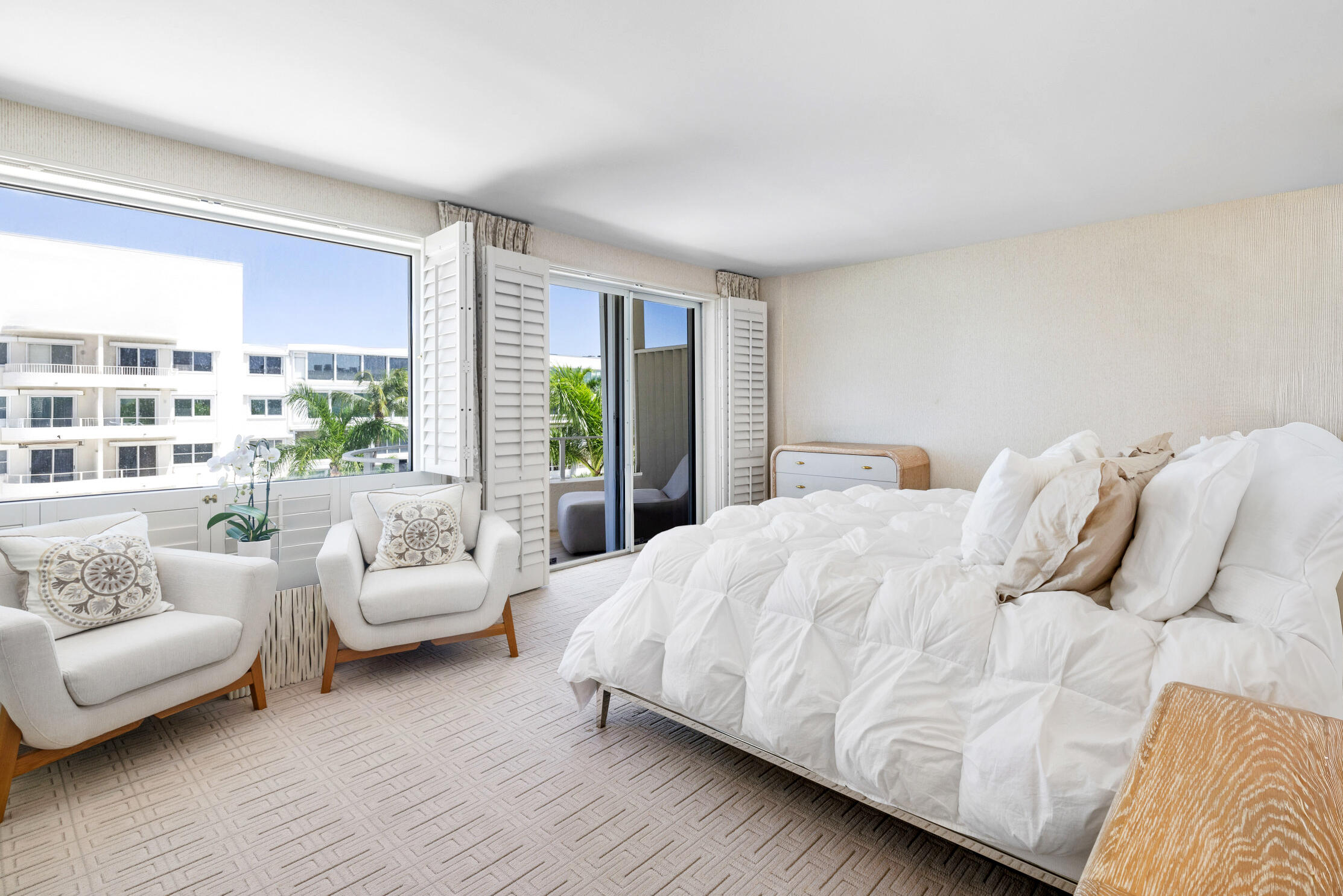 PALM BEACH TOWERS CONDO - Residential