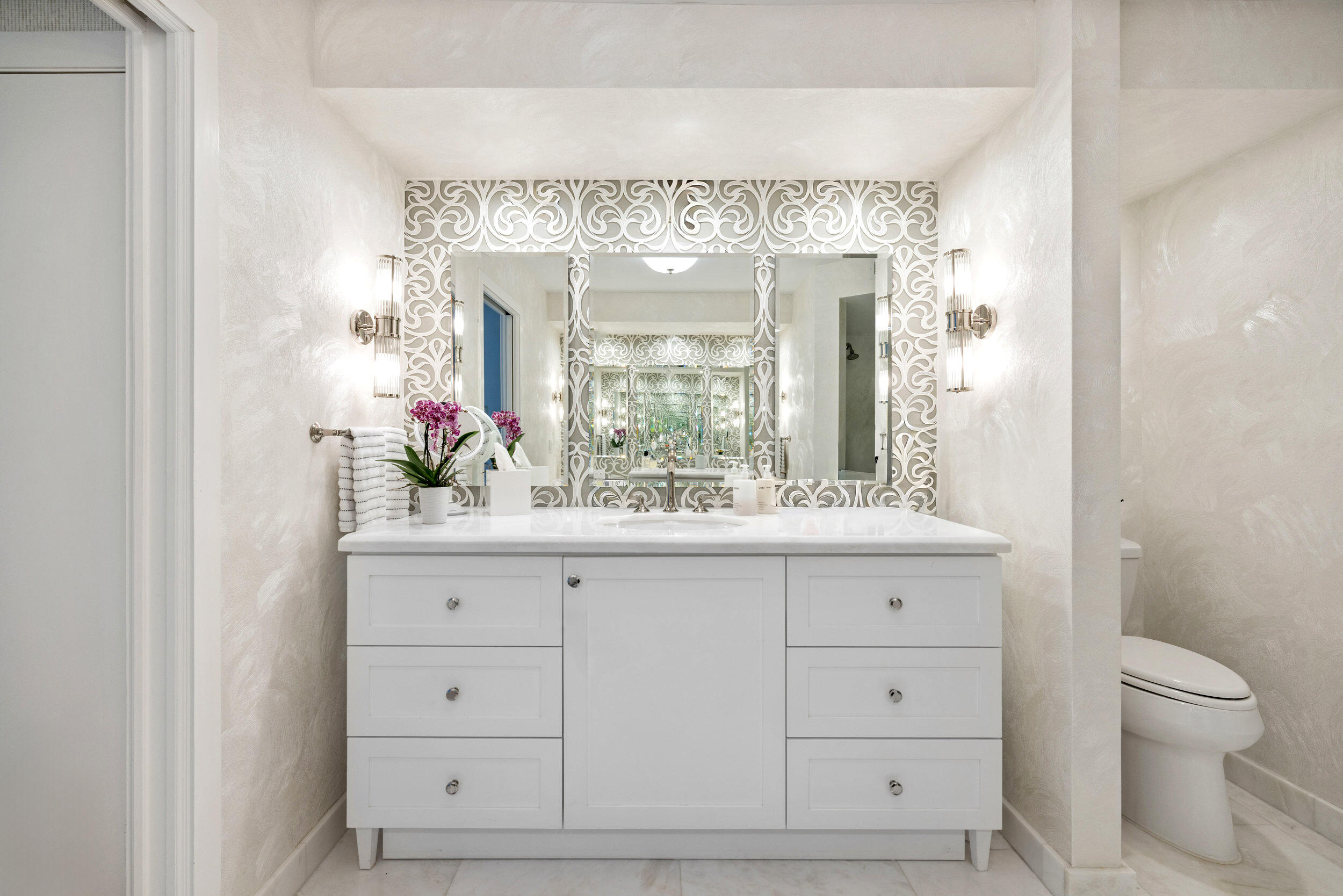 PALM BEACH TOWERS CONDO - Residential