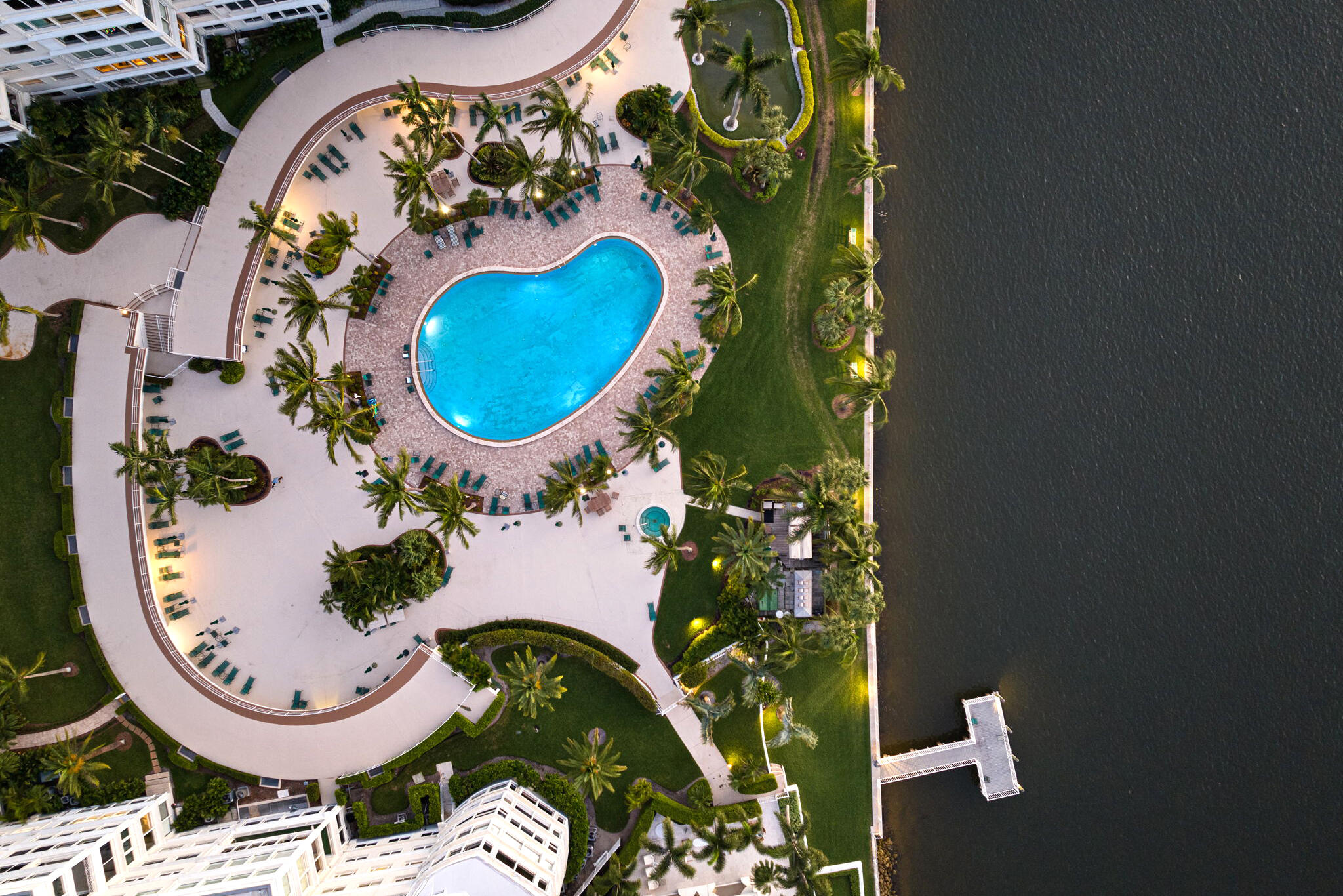 PALM BEACH TOWERS CONDO - Residential
