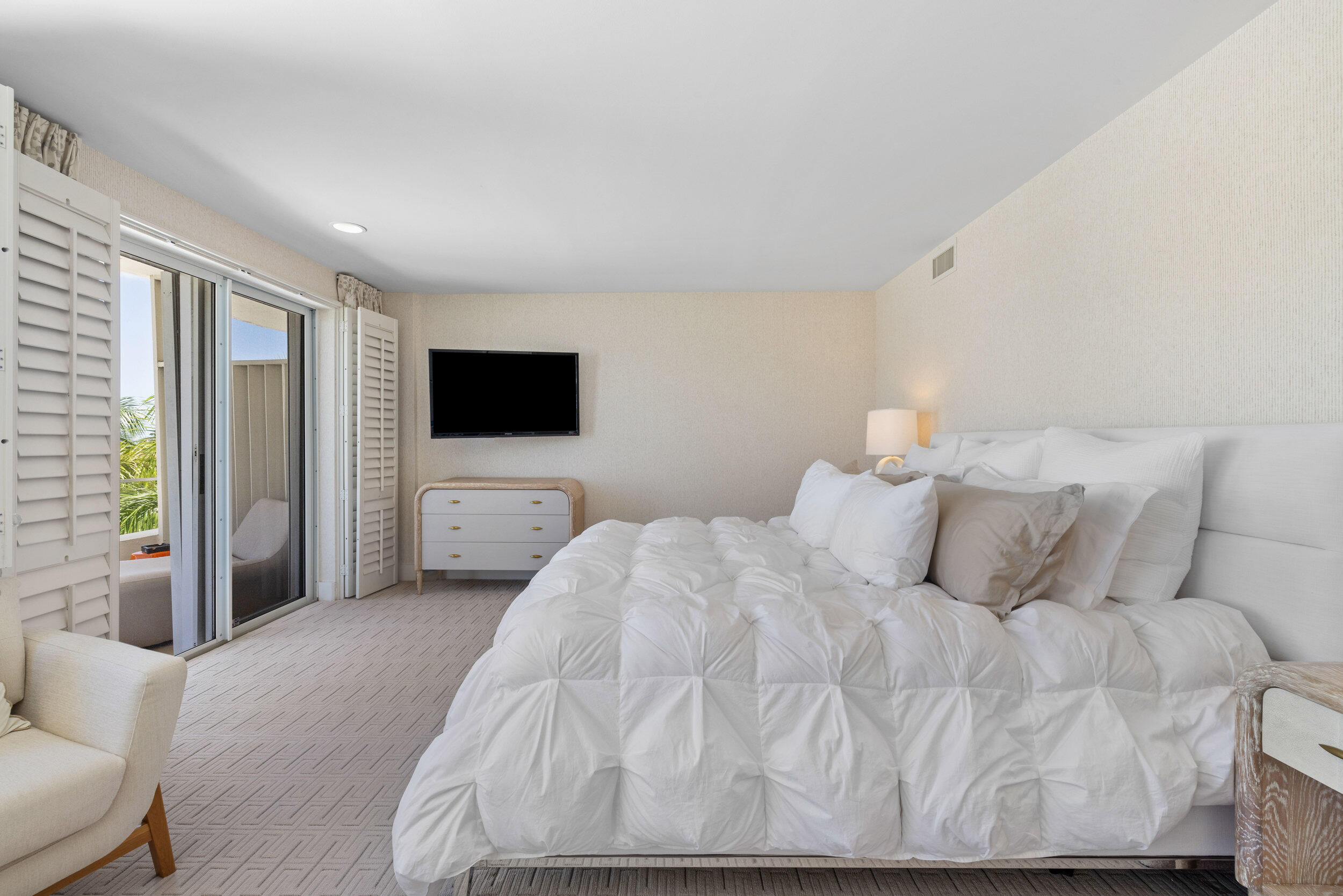 PALM BEACH TOWERS CONDO - Residential