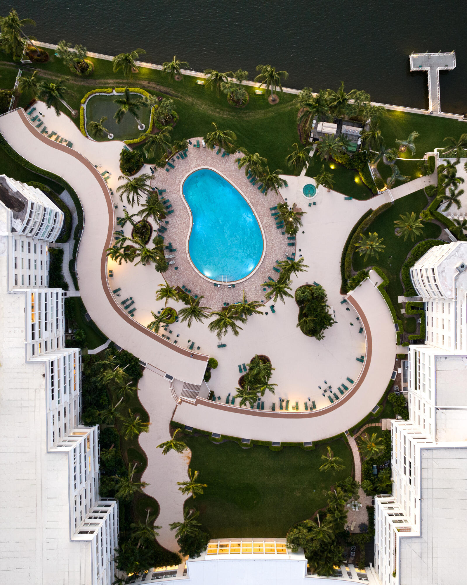 PALM BEACH TOWERS CONDO - Residential