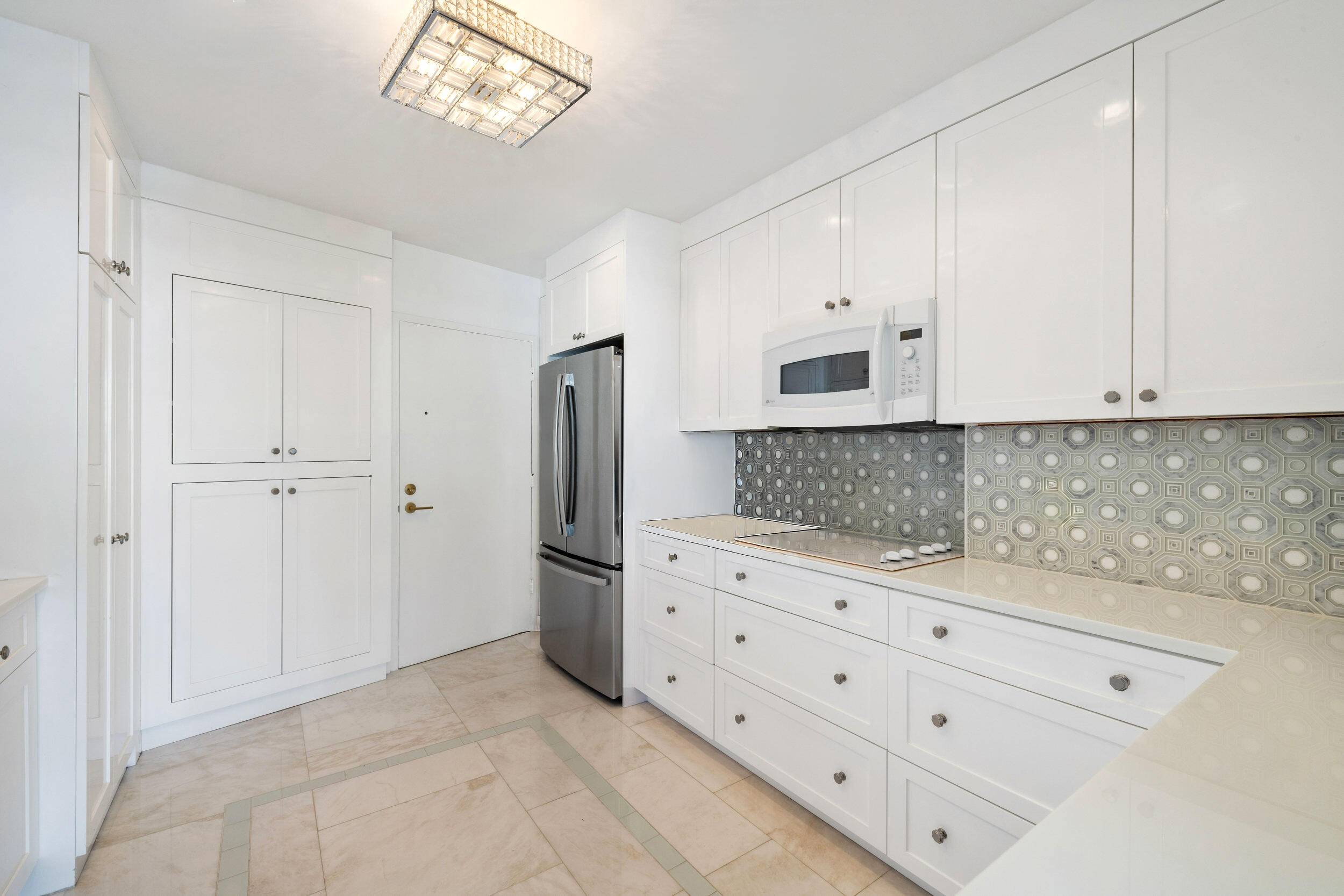 PALM BEACH TOWERS CONDO - Residential