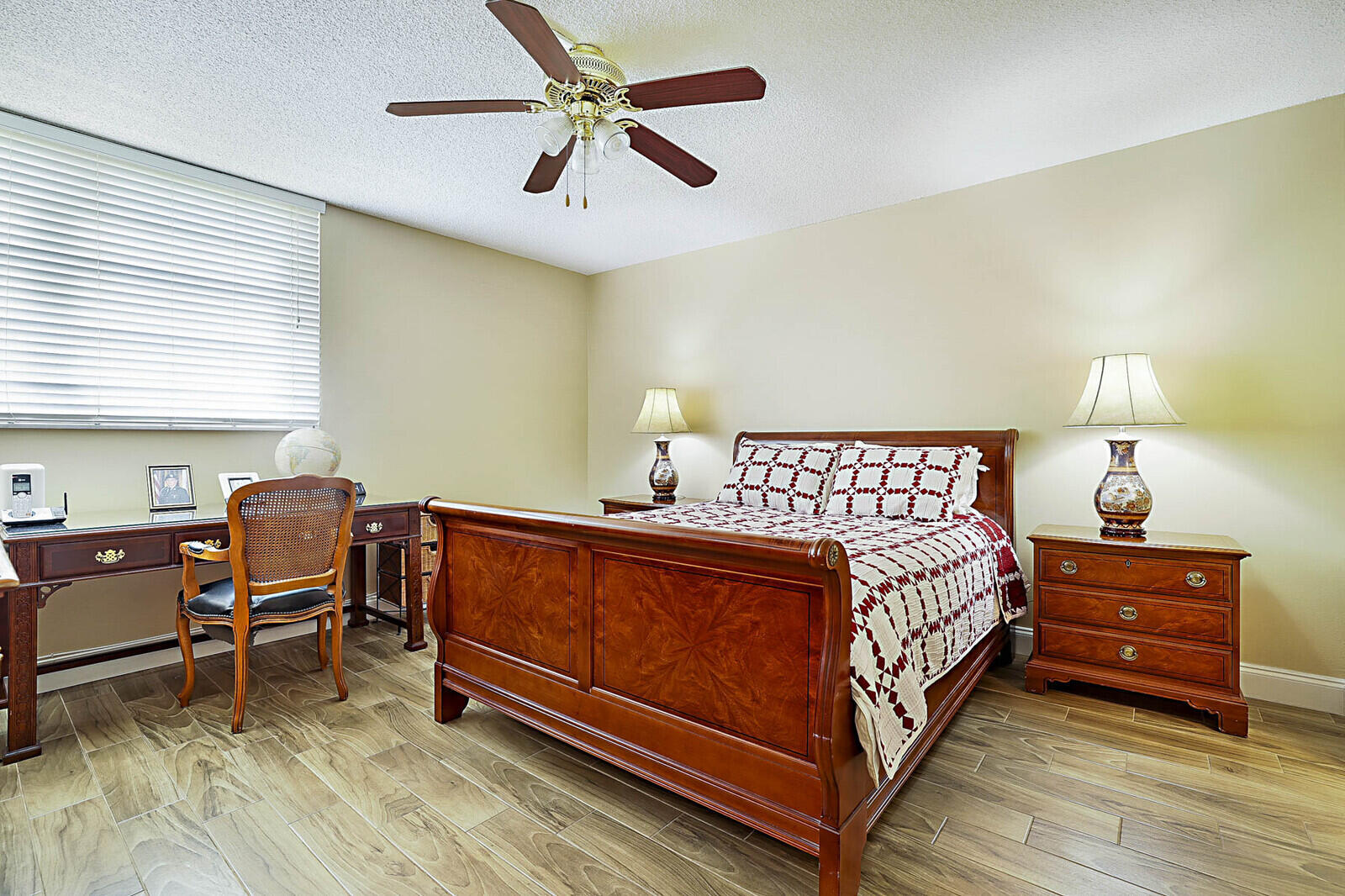 ARAGON PHASE 1A CONDO - Residential