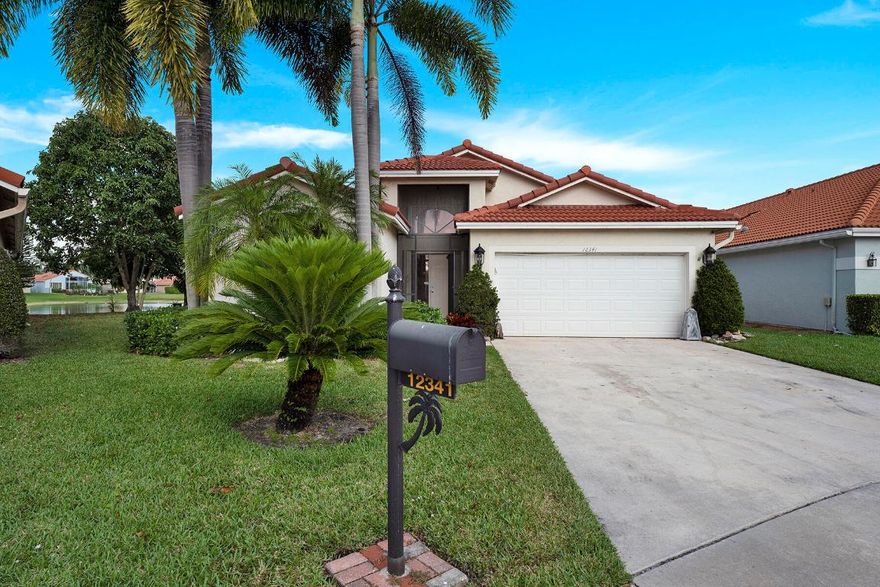 NEWLY REMODELED AND UPGRADED. NEW KITCHEN, NEW APPLIANCES, FLOORS, MASTER SUITE PLUS MORE.  YOULL LOVE THIS SINGLE FAMILY HOME ON A CUL-DE-SAC IN A QUIET FAMILY FRIENDLY COMMUNITY. 650 CREDIT REQUIRED BY COMMUNUNITY. NO APPRAISAL CONTINGENCY.

HOA Q&A