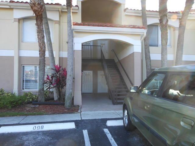 815 W Boynton Beach Boulevard 8-105, Boynton Beach, FL, 33426/$195,000 1 815 W Boynton Beach Boulevard 8-105