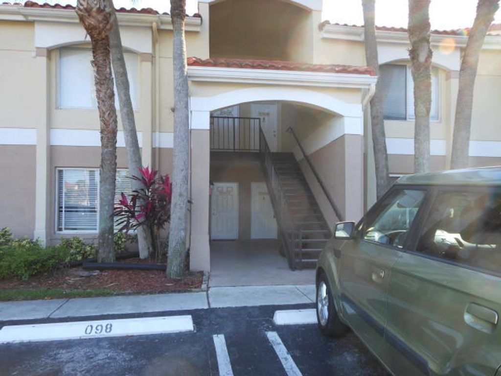 Photo of 815 W Boynton Beach Boulevard #8-105, Boynton Beach, FL 33426 (MLS # R11111689)