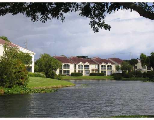 CASABLANCA ISLES CONDOMINIUM - Residential