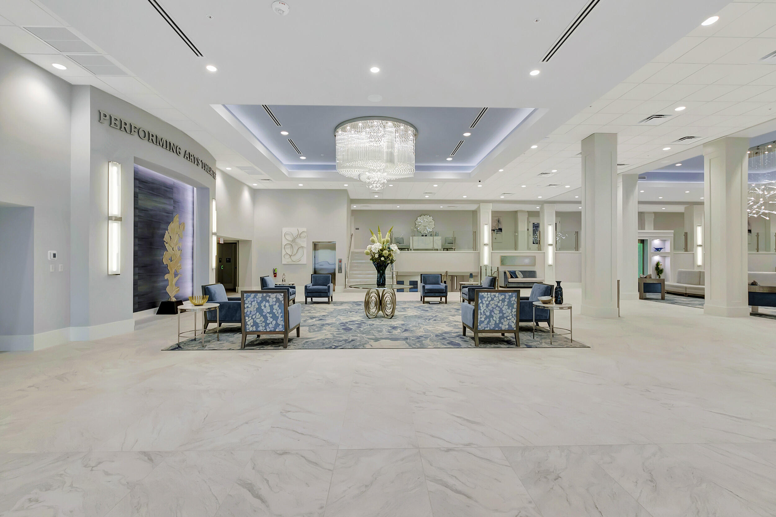 HUNTINGTON POINTE - Residential