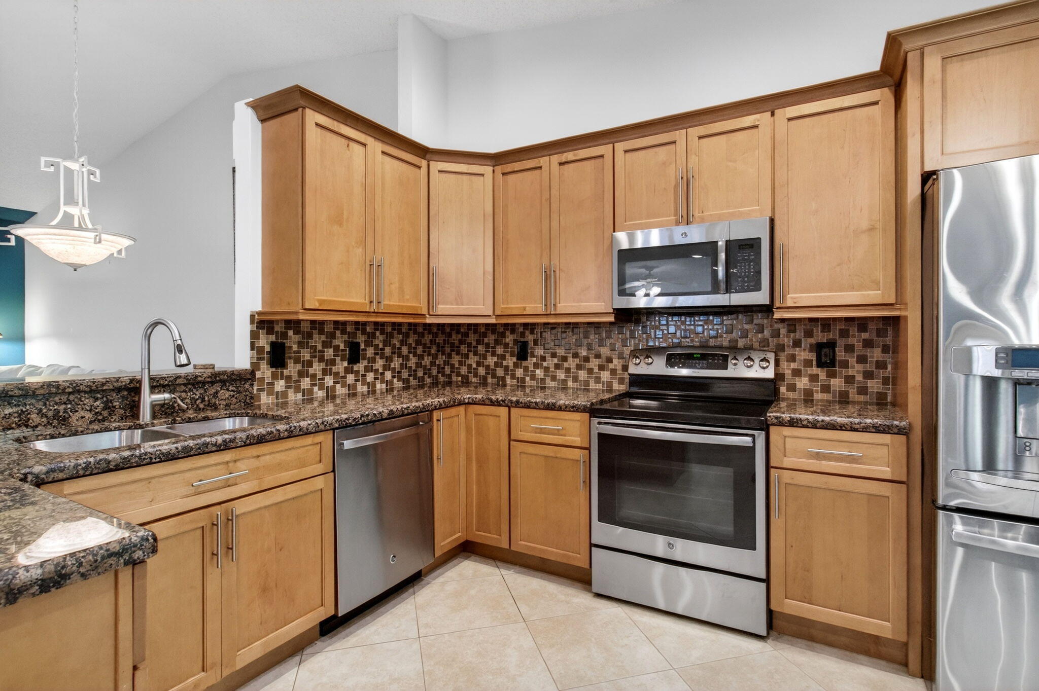 6135 Waldwick Circle