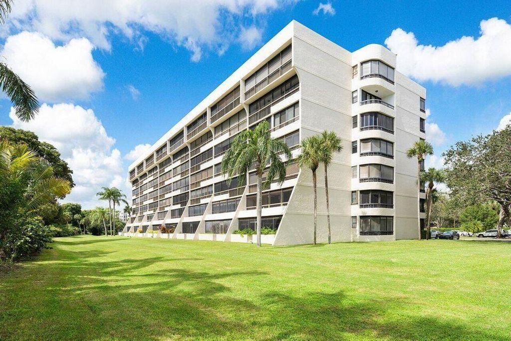 Photo of 6420 Boca Del Mar Drive #308, Boca Raton, FL 33433 (MLS # R11130115)