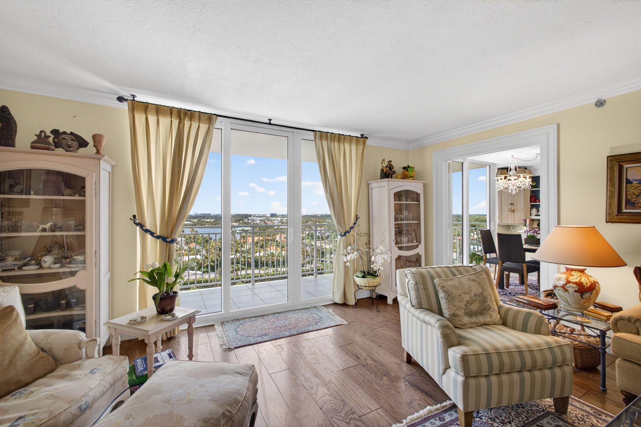 500 Ocean Drive E-11b
