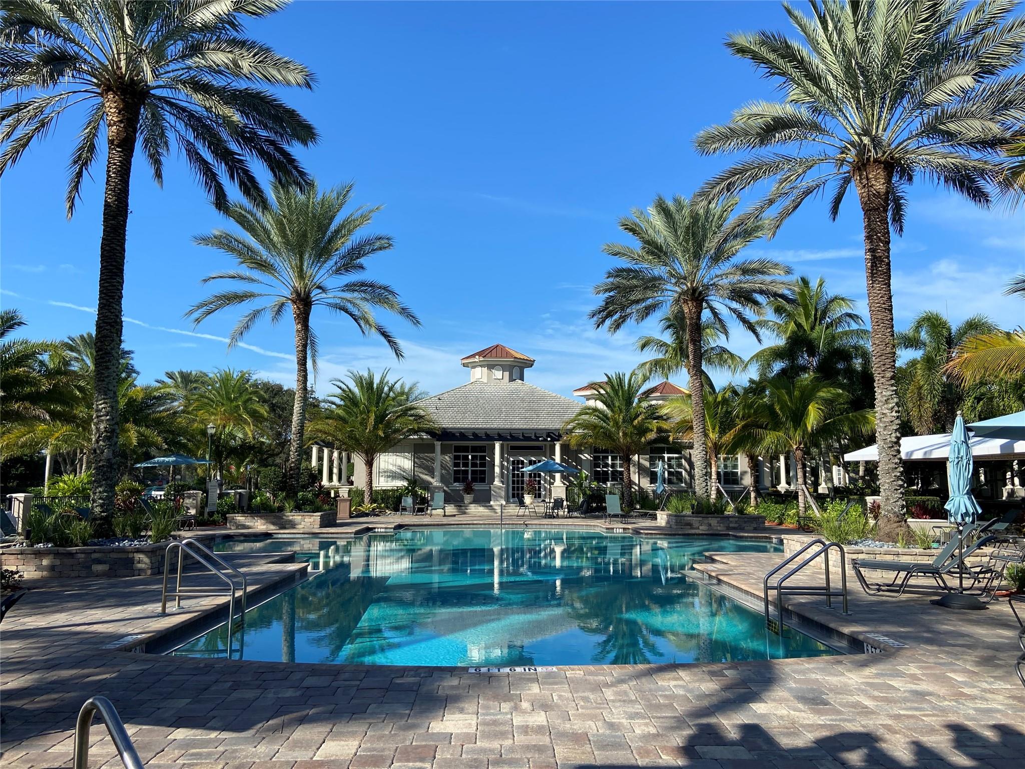 PARKLAND ISLES - Residential