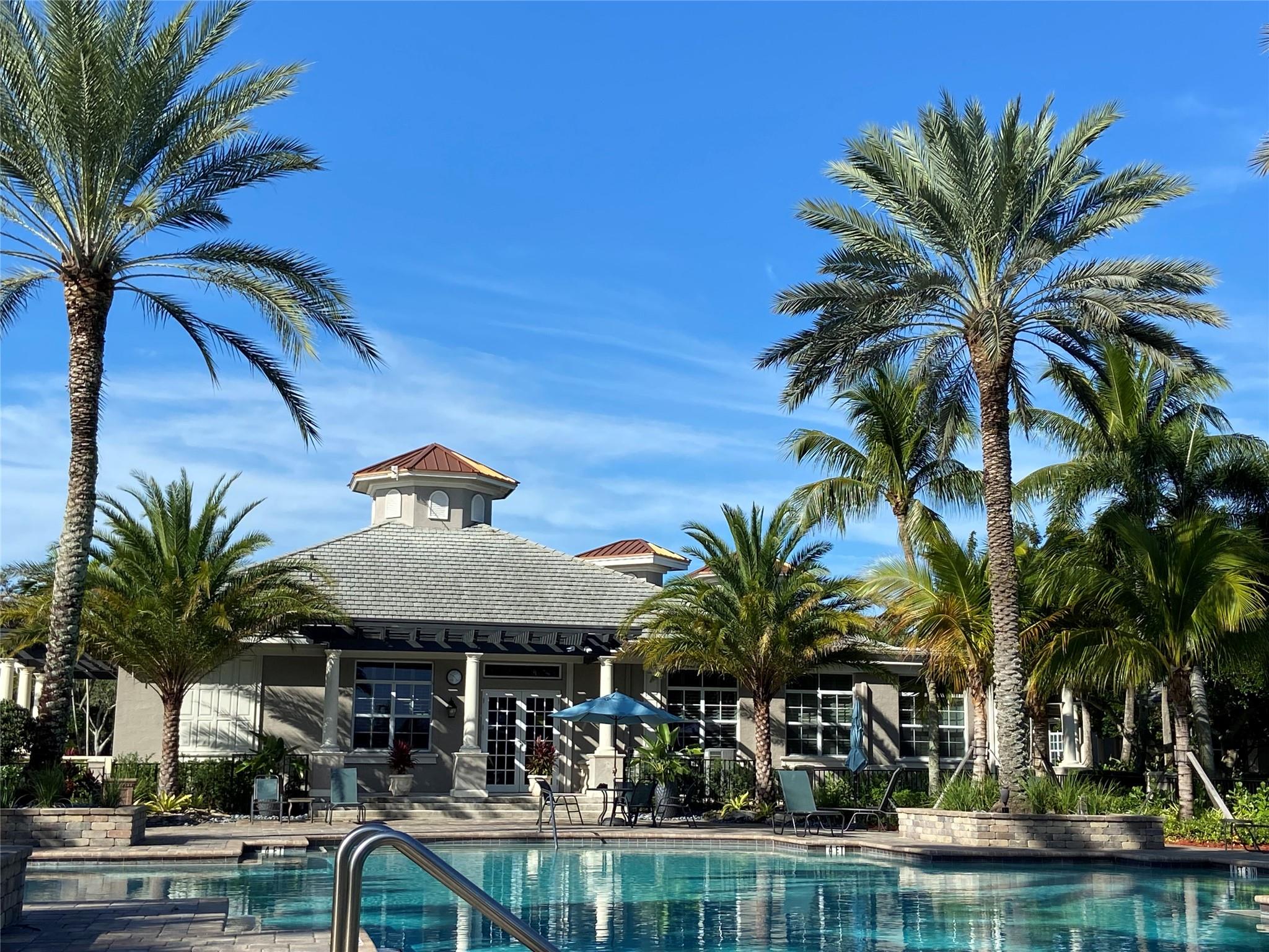 PARKLAND ISLES - Residential