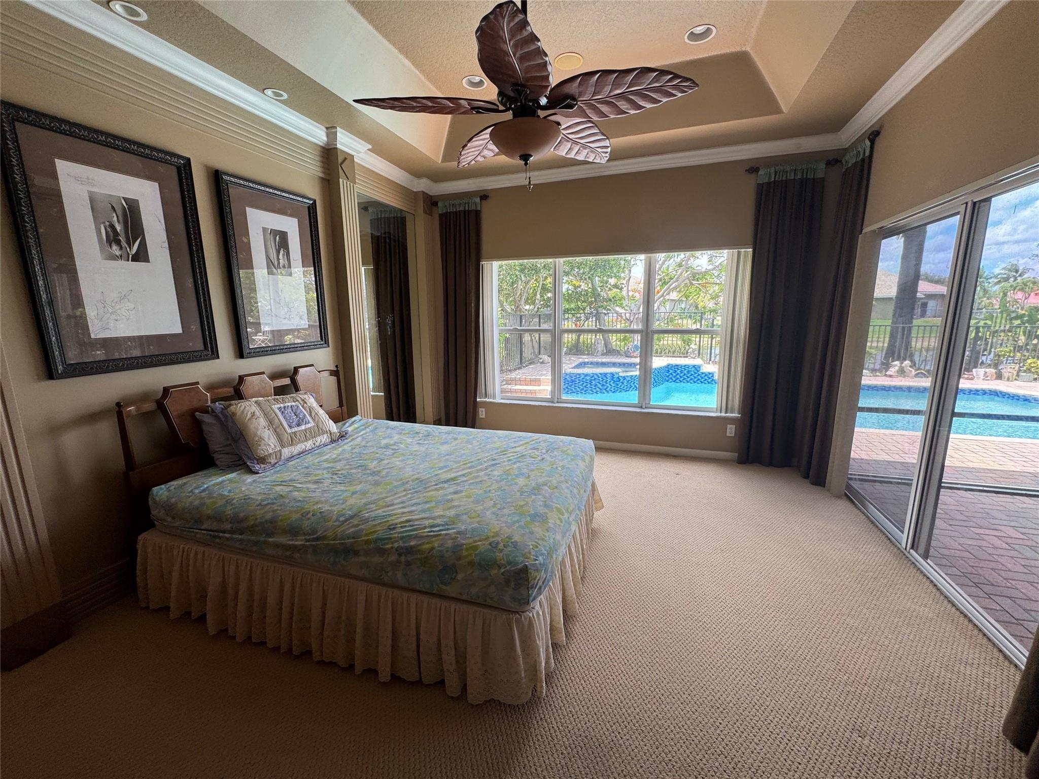 PARKLAND ISLES - Residential