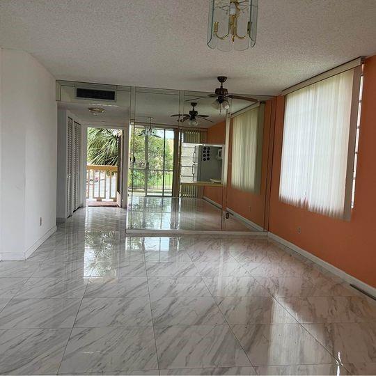 BERMUDA CLUB NINE CONDO - Residential