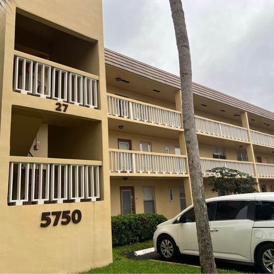 BERMUDA CLUB NINE CONDO - Residential