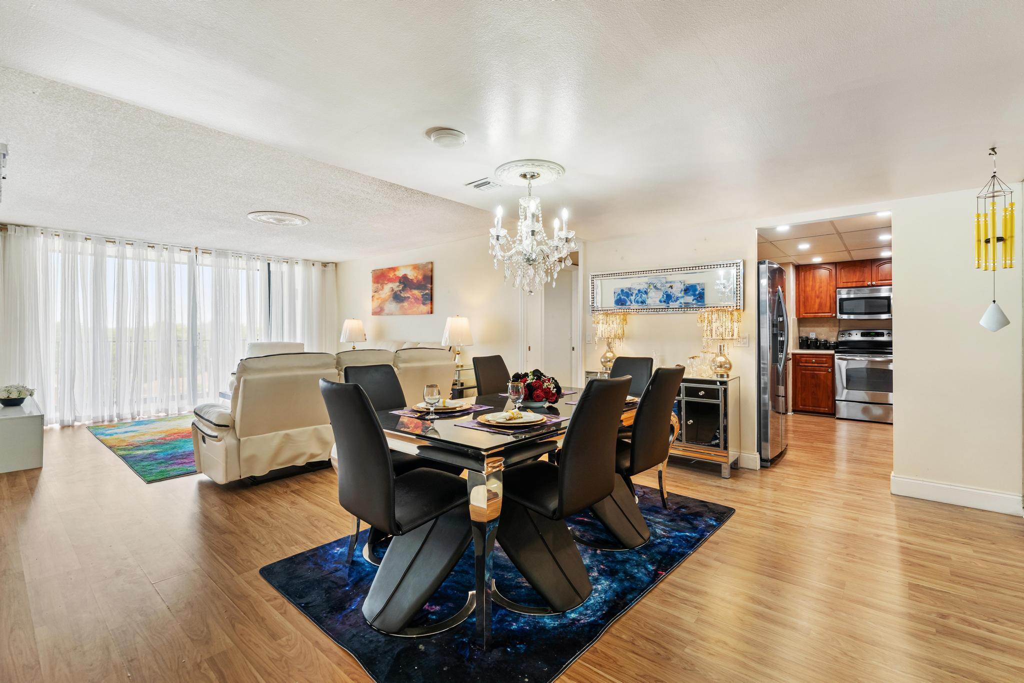 5600 N Flagler 402 Drive 402