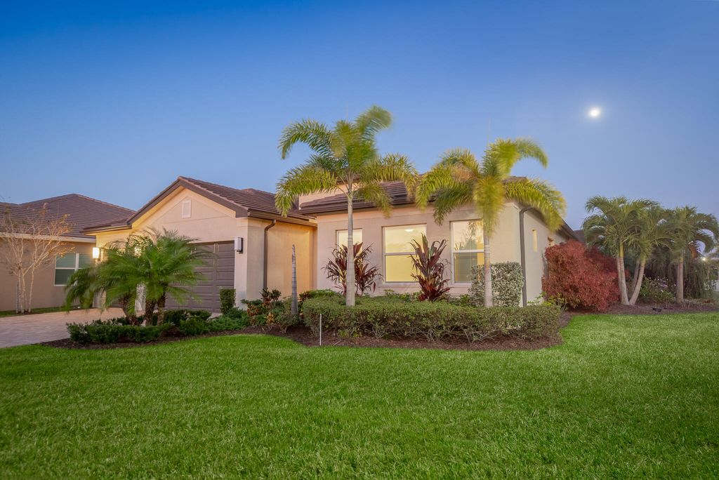 Photo of 11844 SW Sailfish Isles Way, Port Saint Lucie, FL 34987 (MLS # R11072199)