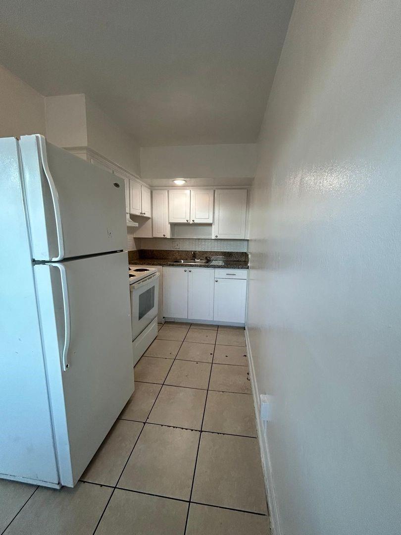 Erie At Lake Worth Condo - Residential Lease