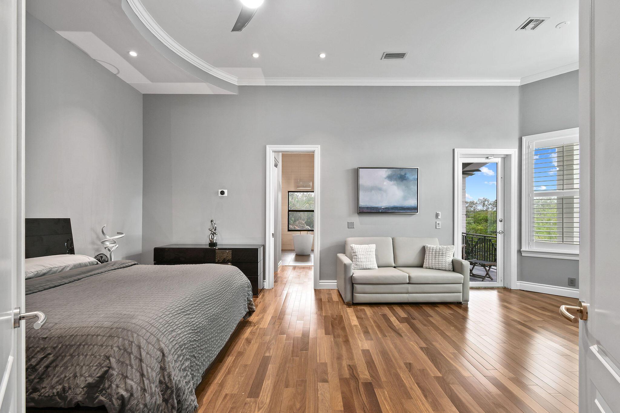 WATERS EDGE EST - Residential