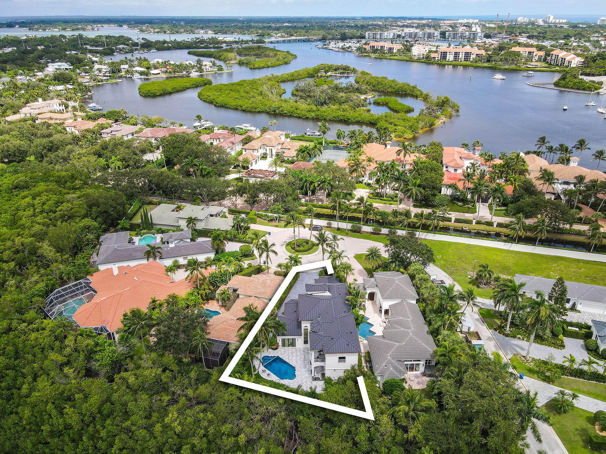 WATERS EDGE EST - Residential