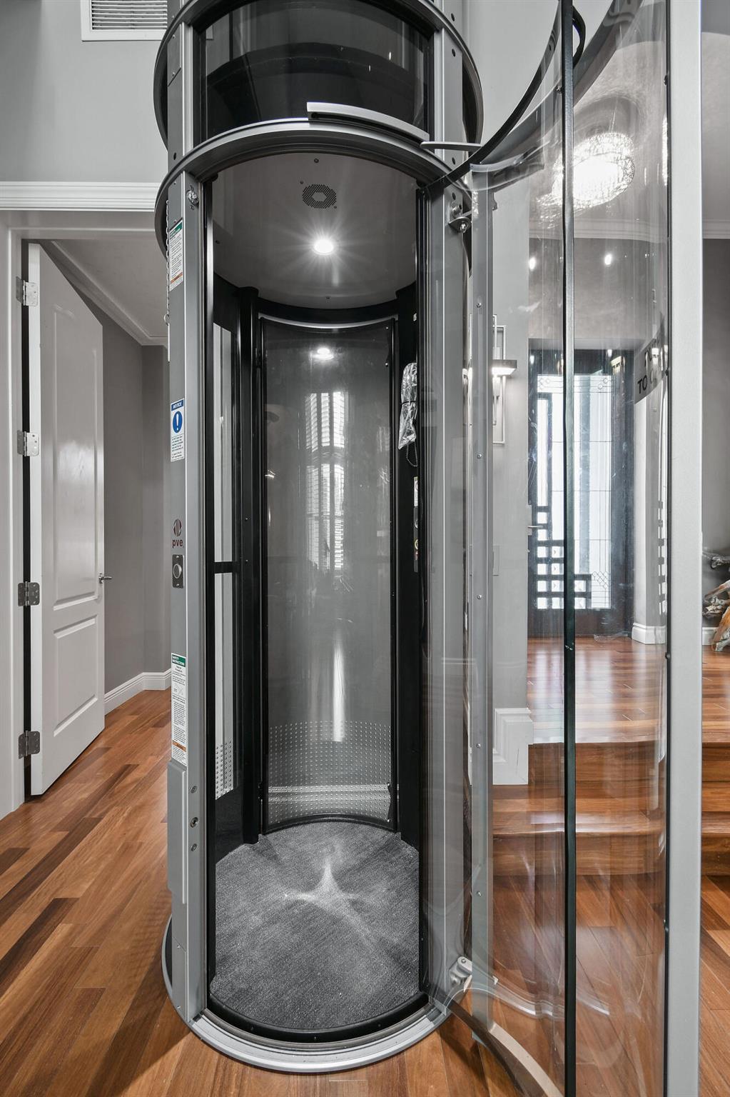 WATERS EDGE EST - Residential