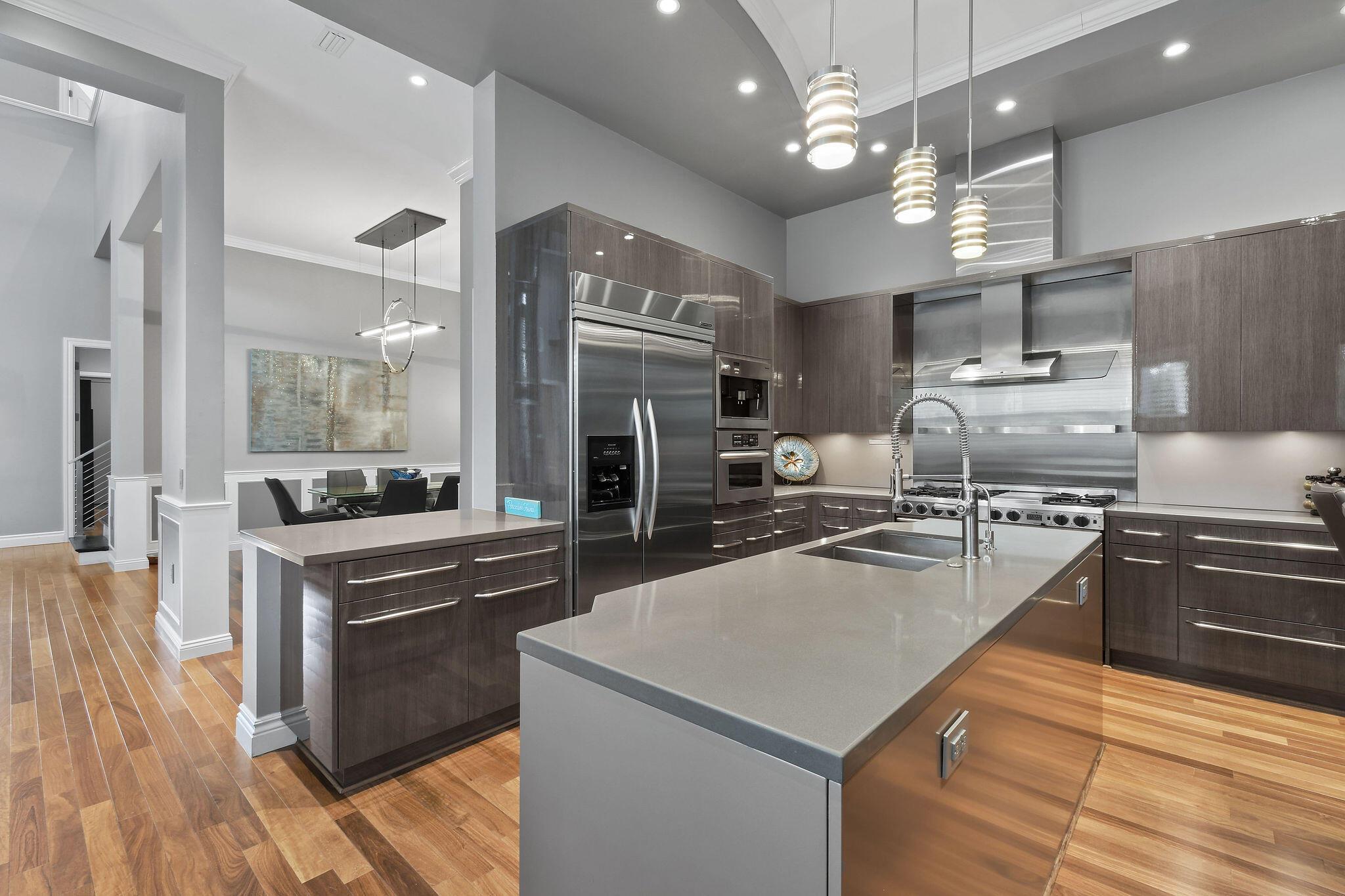 WATERS EDGE EST - Residential