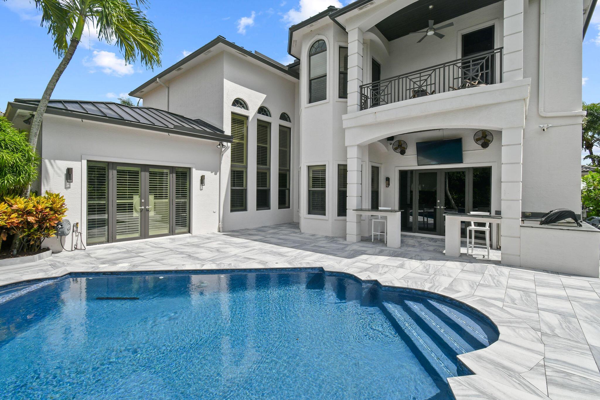 WATERS EDGE EST - Residential