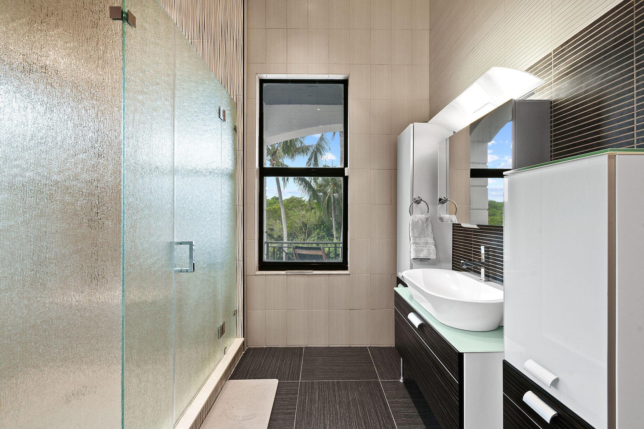 WATERS EDGE EST - Residential