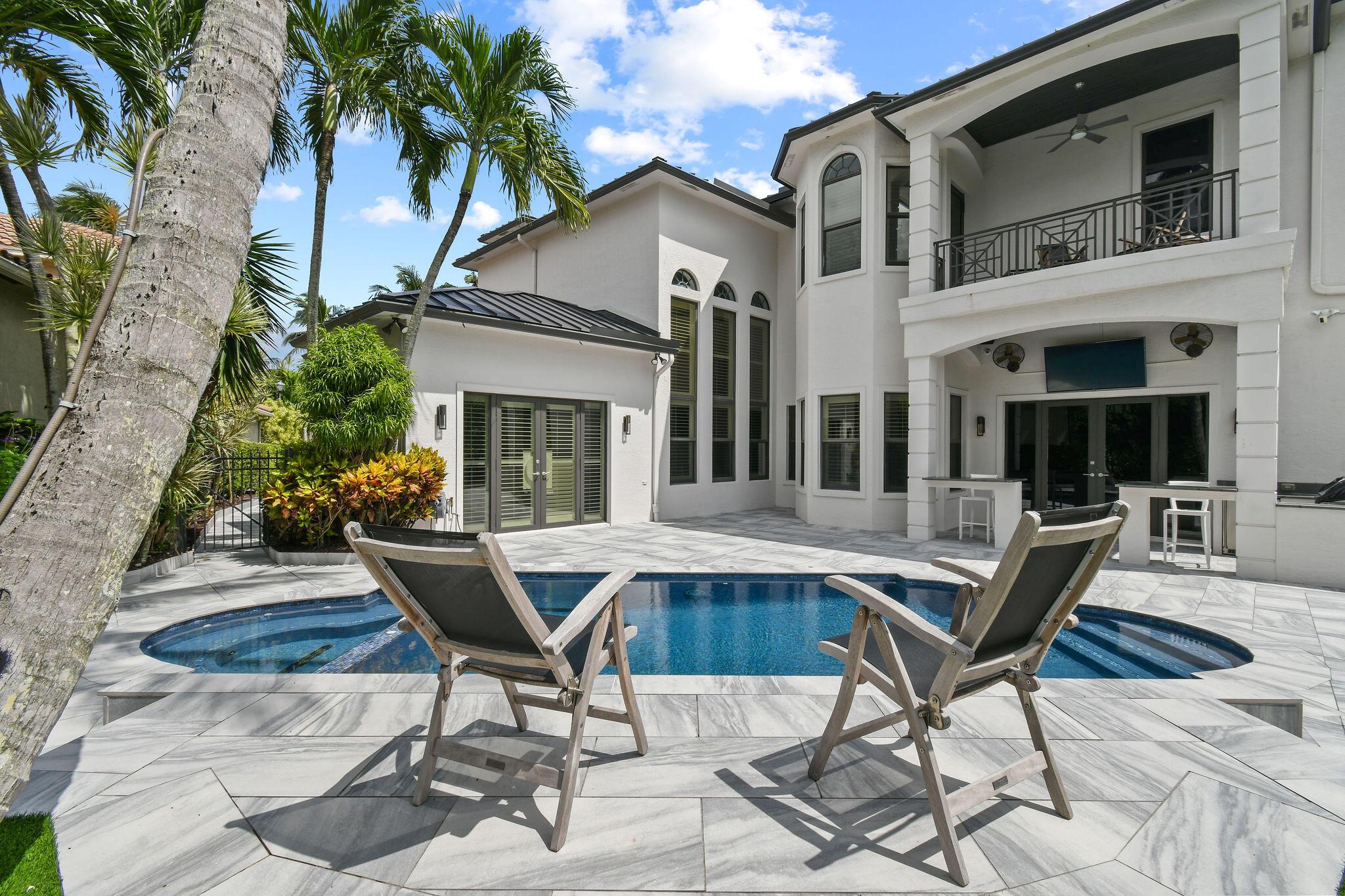 WATERS EDGE EST - Residential