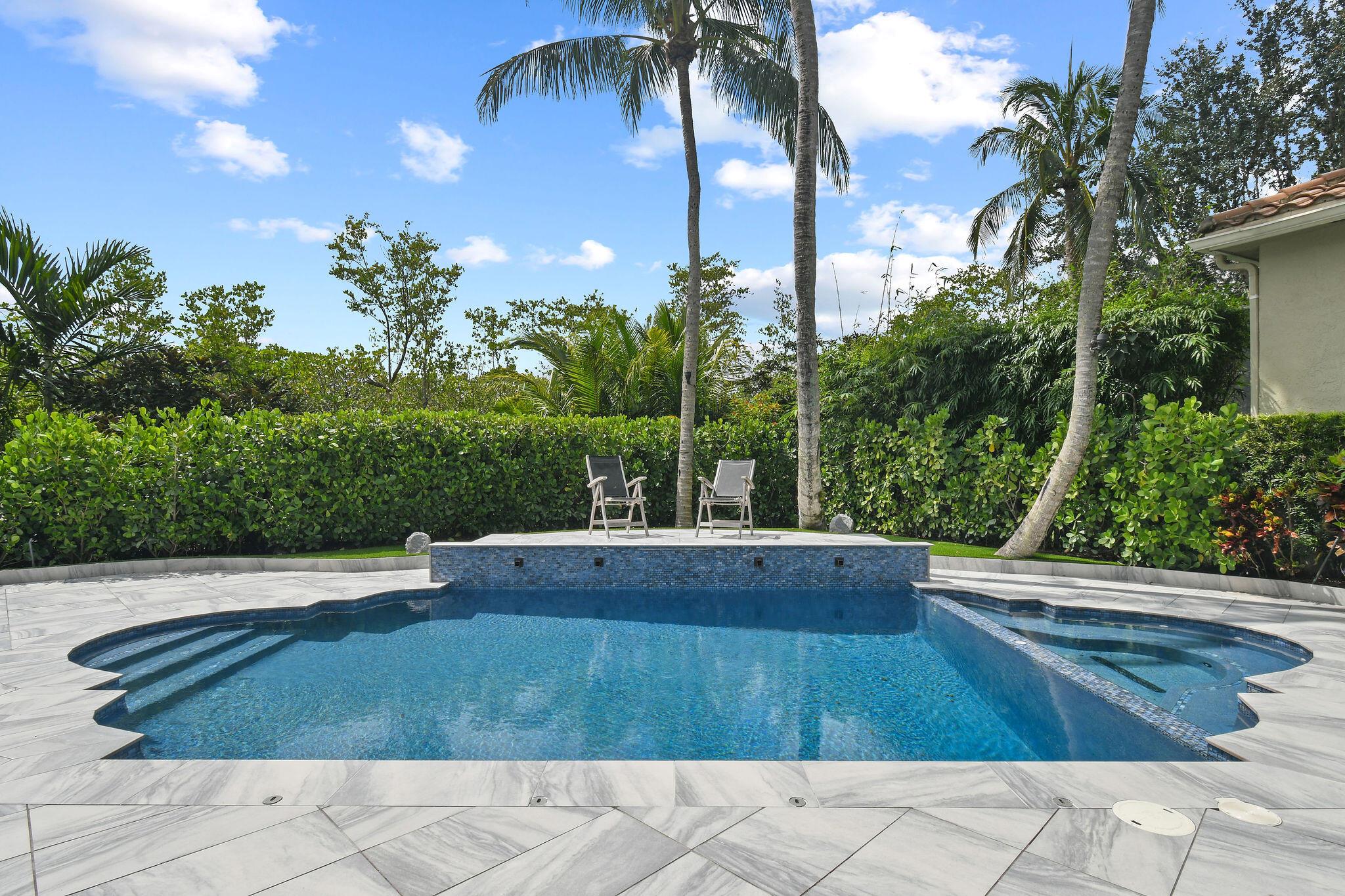 WATERS EDGE EST - Residential