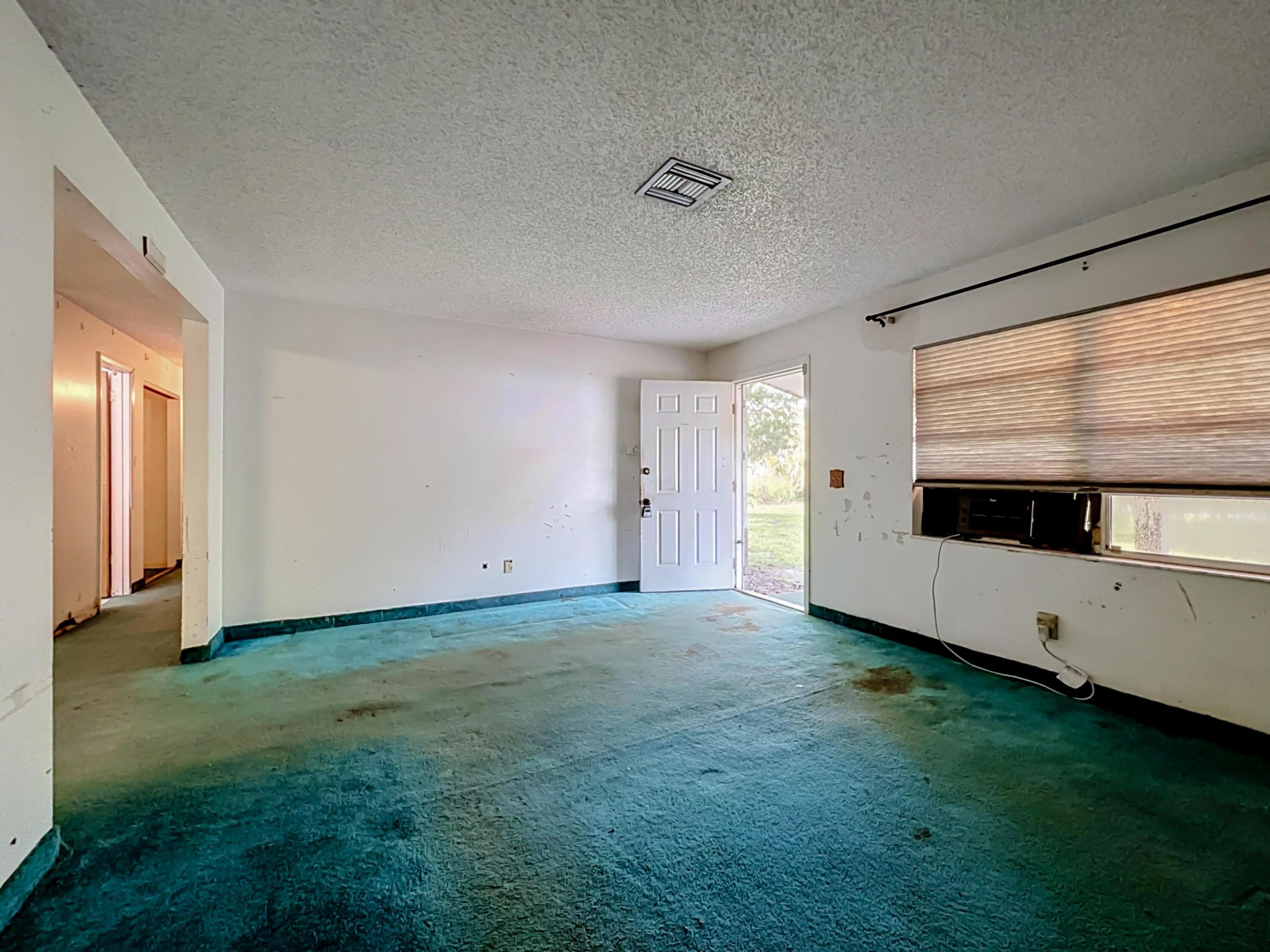 2930 MIDDLE Road