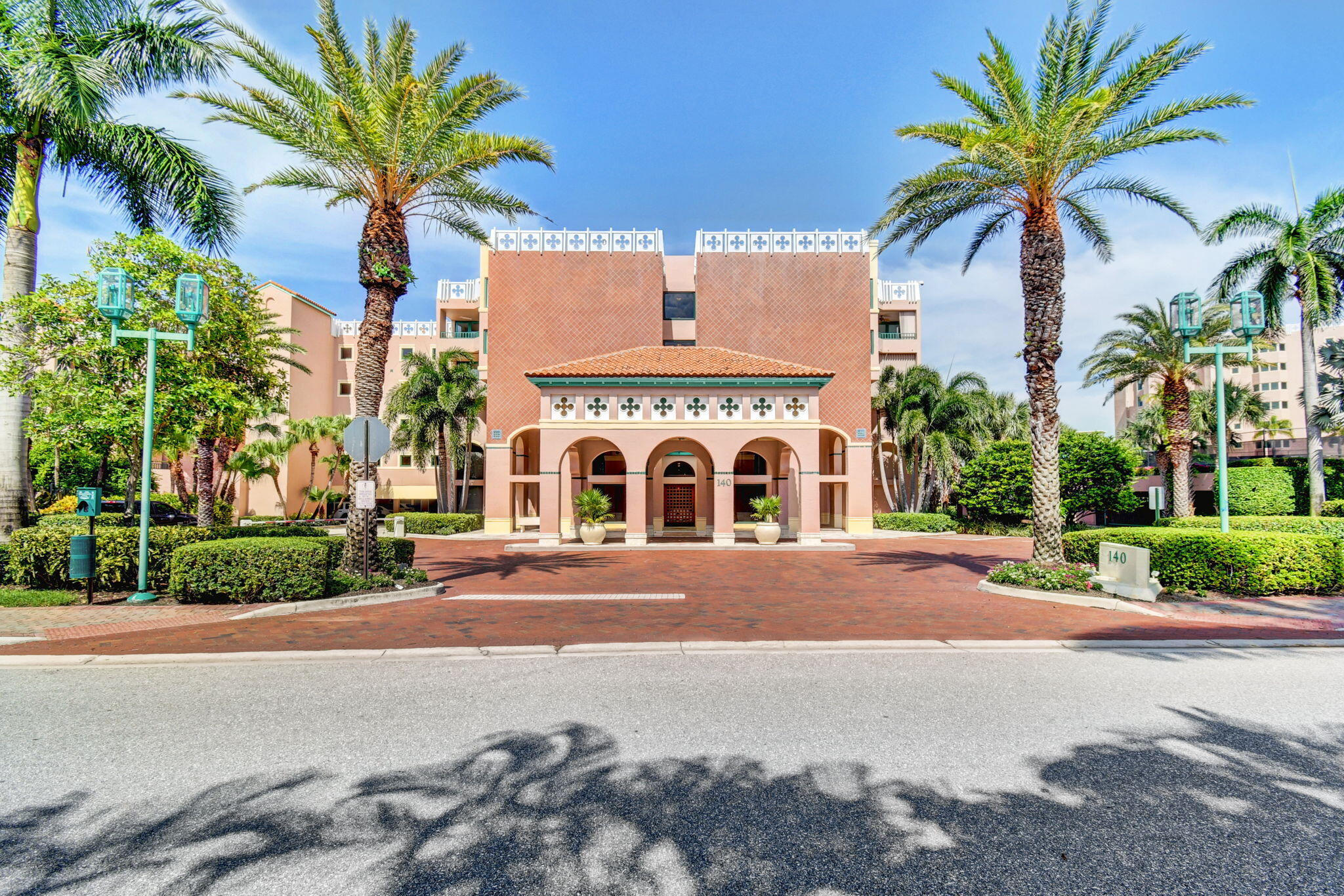 140 SE 5TH Avenue 151