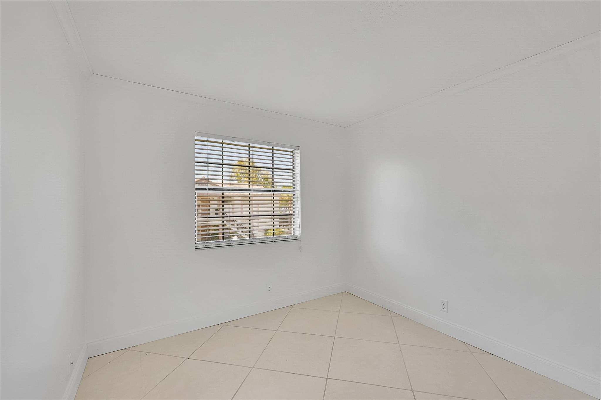 Grenadier Trace I Condo - Residential Lease