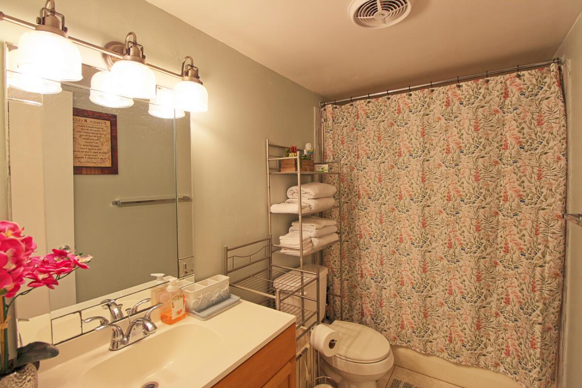 LAKE CLARKE GARDENS CONDO - Residential Lease