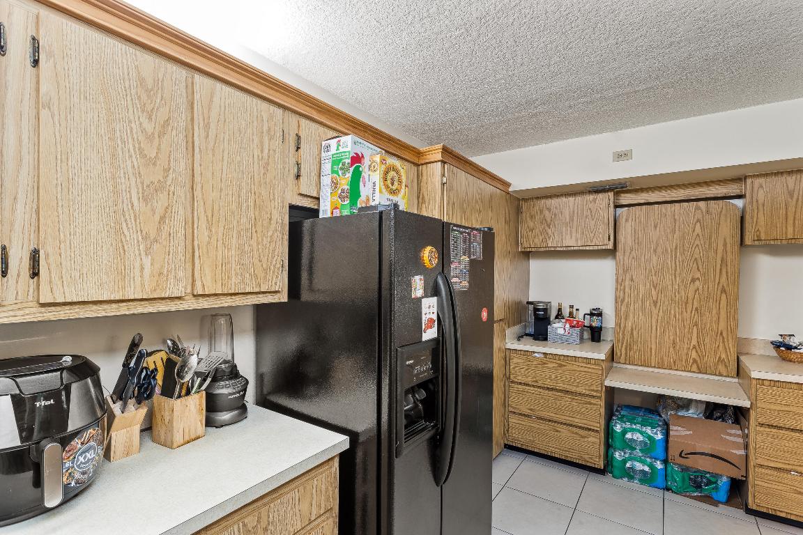 PALM CLUB VILLAGE II CONDO - Residential