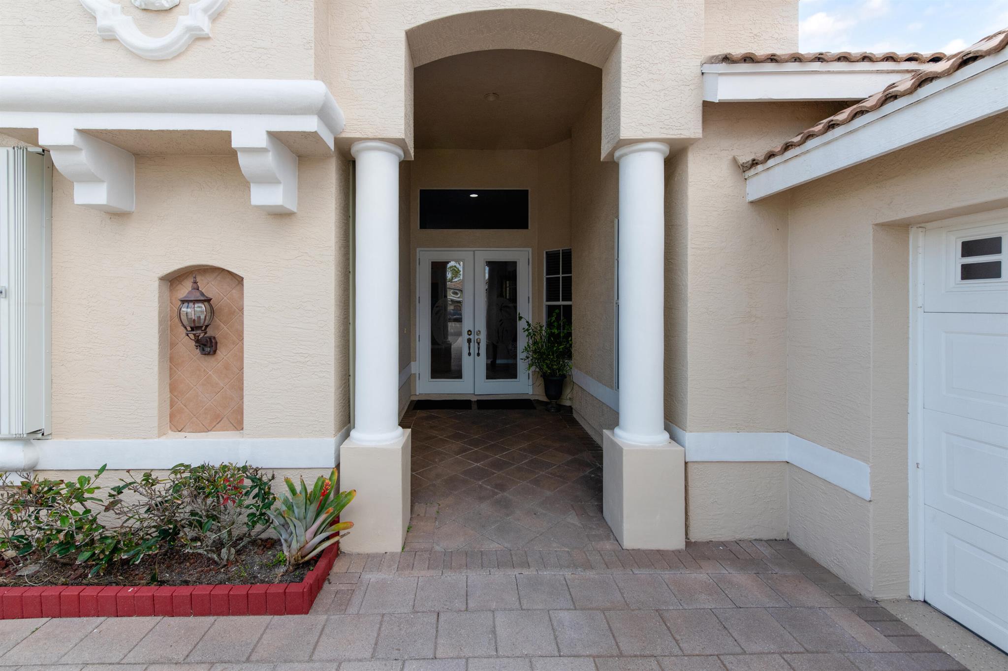 LAKE CHARLES PHASE 2E - Residential Lease