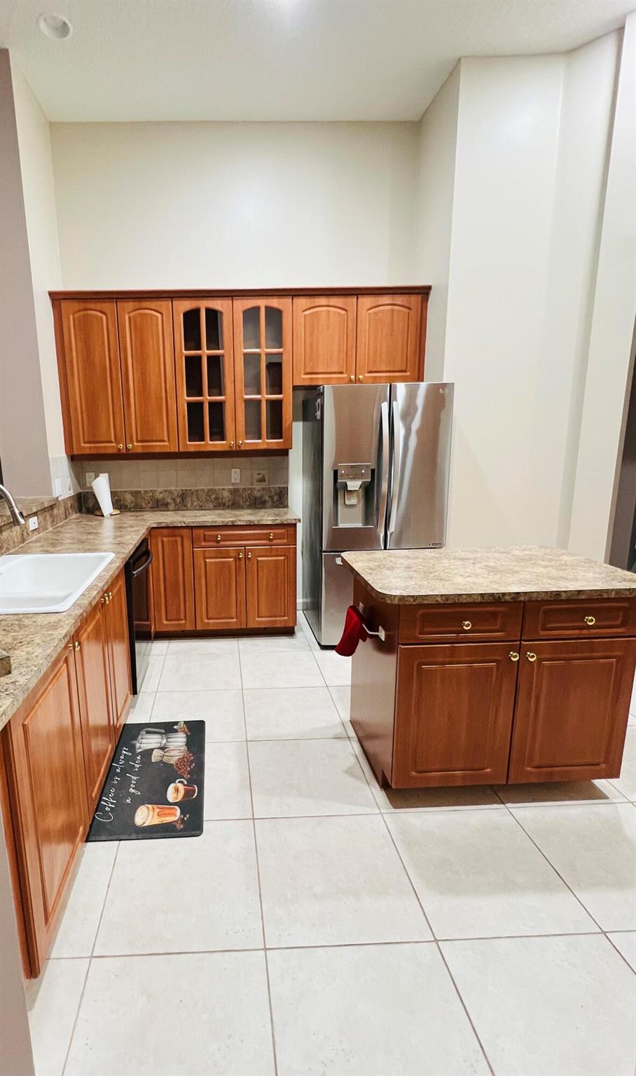 LAKE CHARLES PHASE 2E - Residential Lease