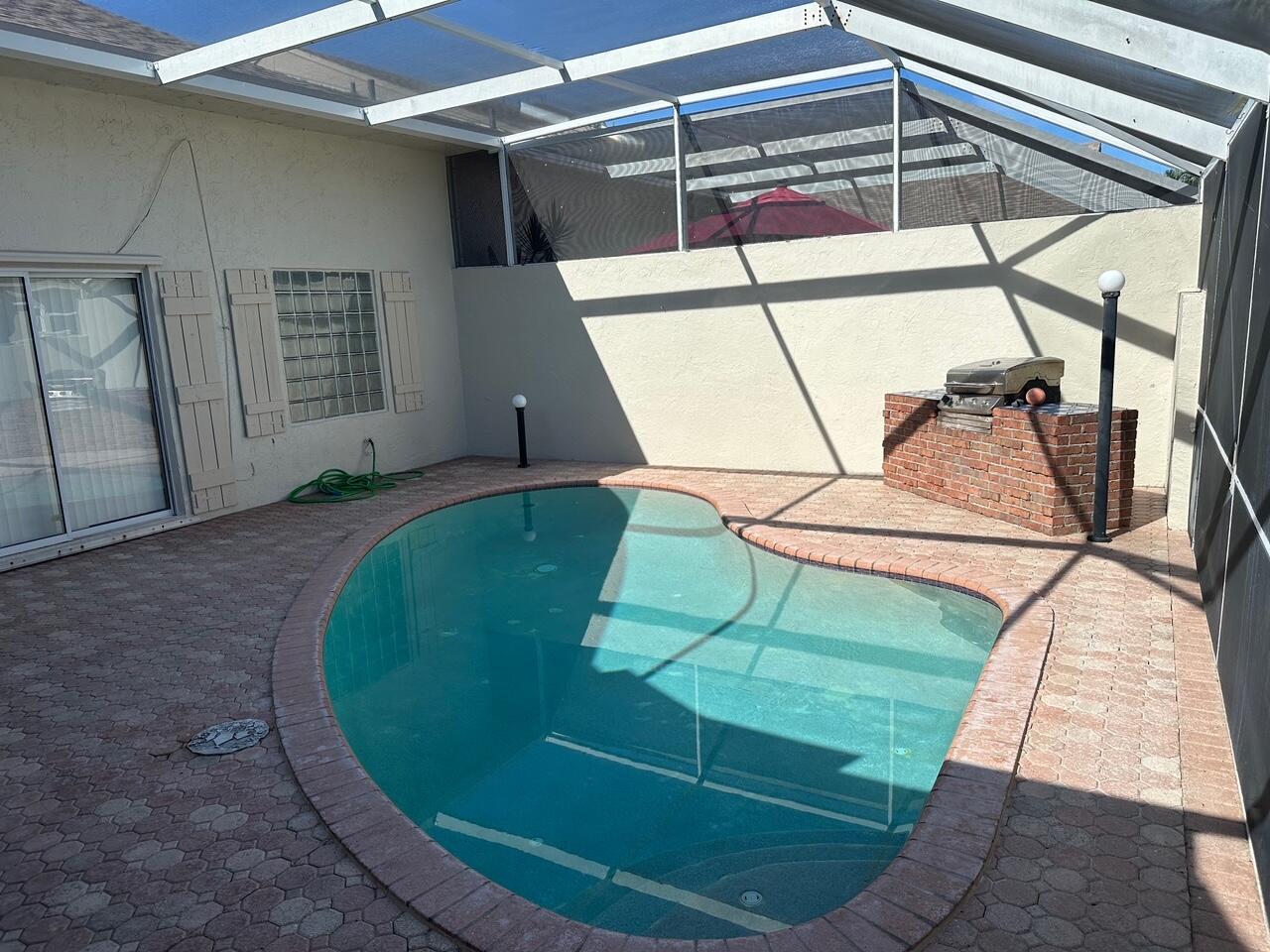 BOCA GARDENS - Residential Lease
