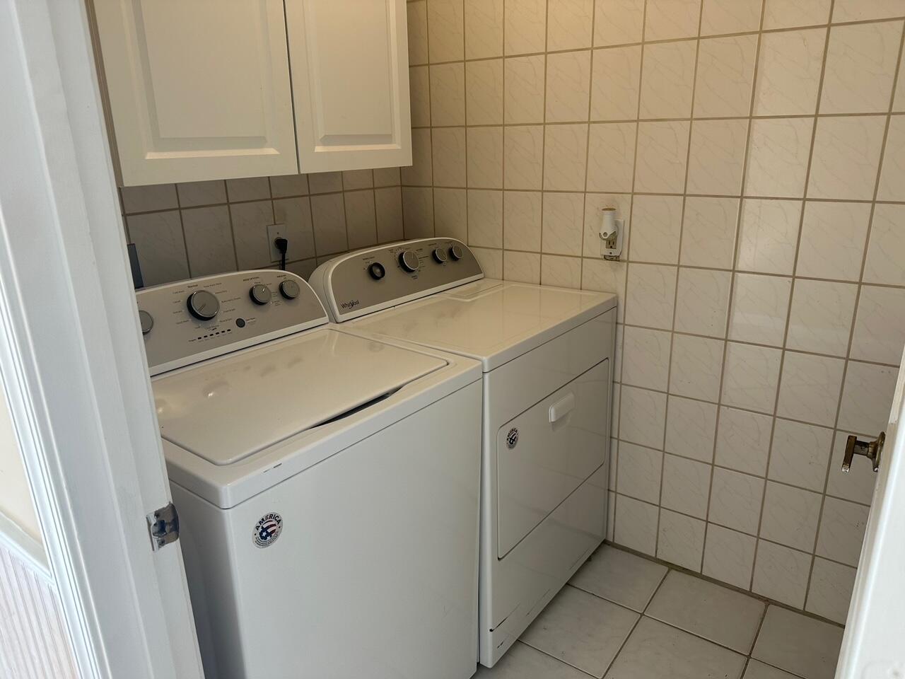 BOCA GARDENS - Residential Lease