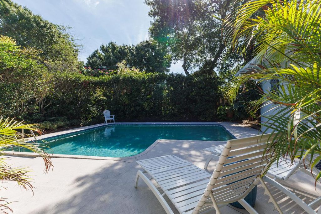 Photo of 4053 Greenwood Drive, Fort Pierce, FL 34982 (MLS # R10990496)