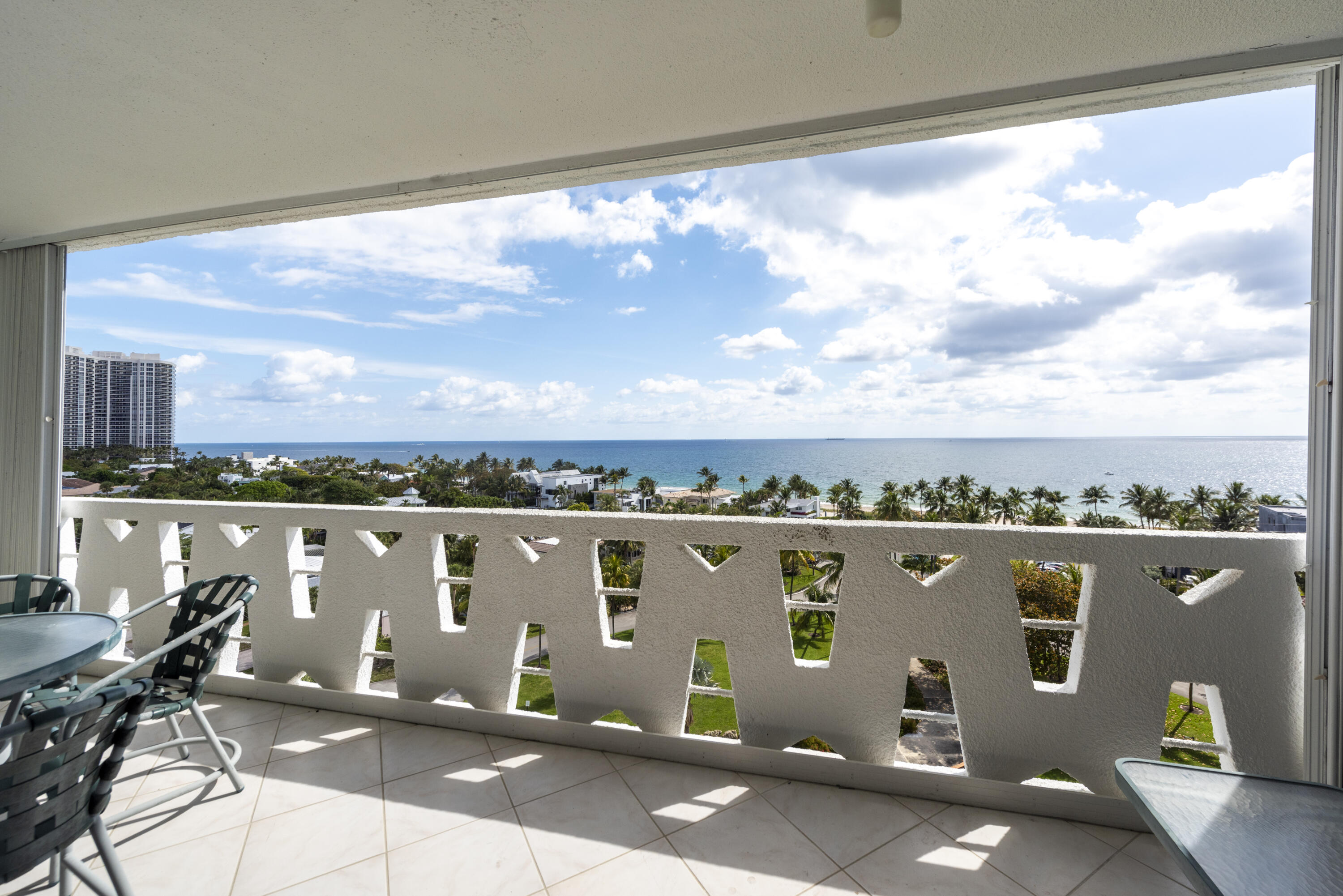 SEA TOWER APTS CO-OP - Residential Lease