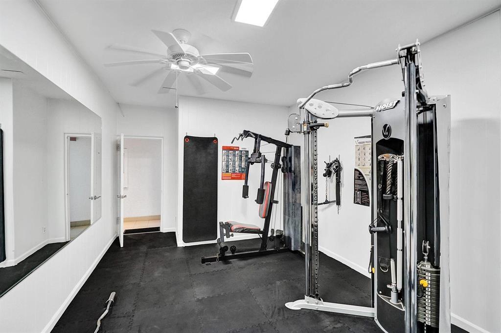 SEA TOWER APTS CO-OP - Residential Lease