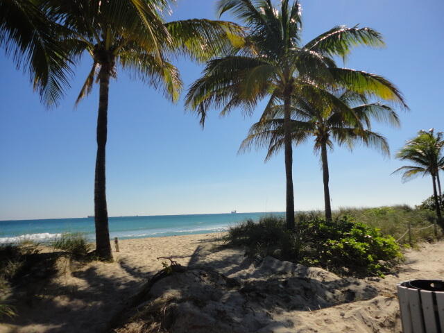SEA TOWER APTS CO-OP - Residential Lease
